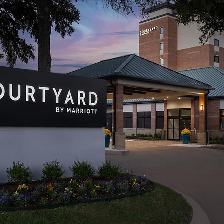 Courtyard Dallas Addison Quorum Drive Exterior foto