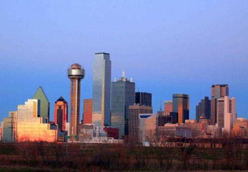 Courtyard Dallas Addison Quorum Drive Exterior foto